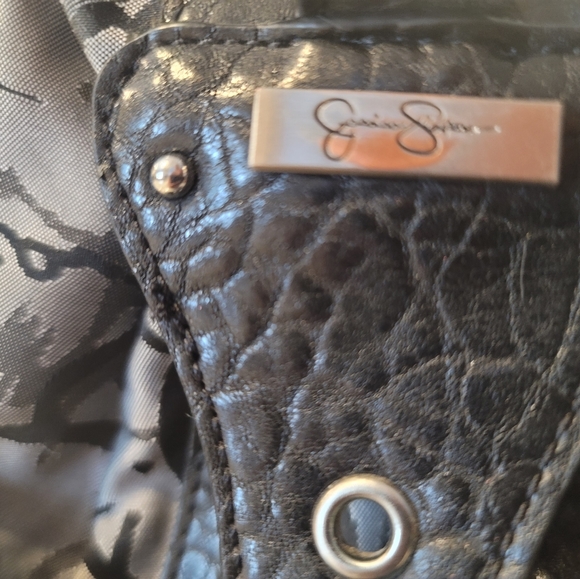 Jessica Simpson tote - Picture 6 of 7